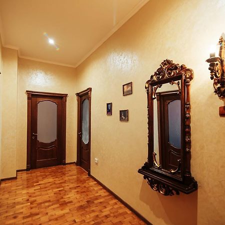 Centreville Apartments イヴァーノ＝フランキーウシク エクステリア 写真